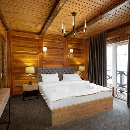 Hotel Svoi Palyanytsya