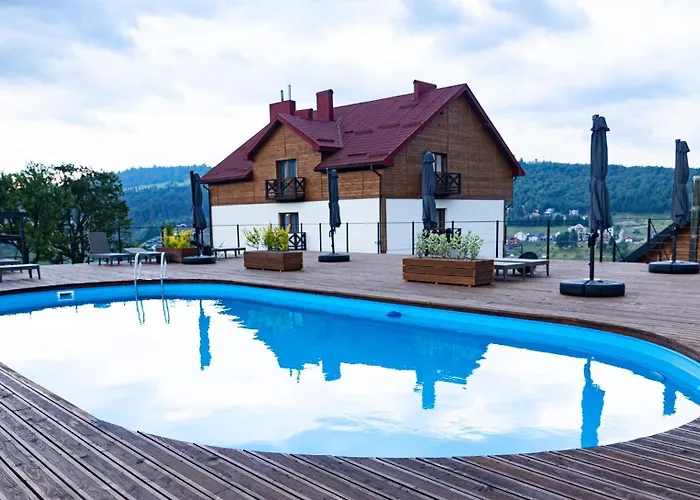 Svoi Otel *