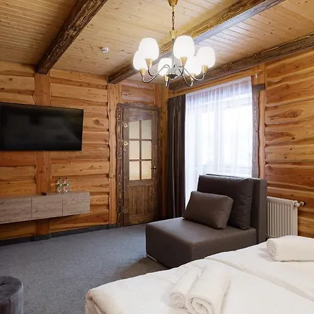 Hotel Svoi *