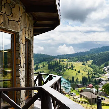 Hotel Svoi *