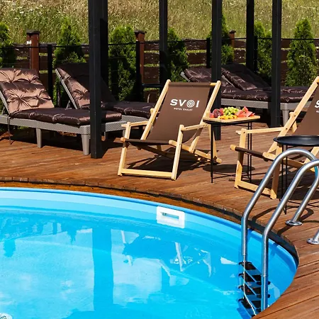 Hotell Svoi Paljanyjtsja